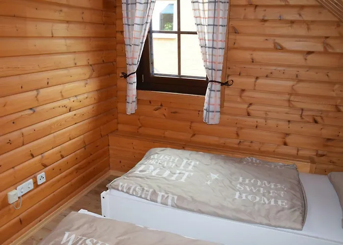 Fuenfeichener Weg 16 *